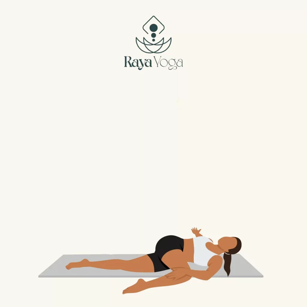 سوپتا ماتسیندراسانا (Supine Spinal Twist)